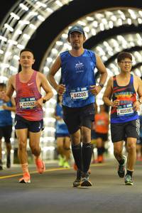 BIB: 42092, 44200, 40596
                            <button type="button" onclick="openModal(20133749)" class="btn btn-primary btn-sm float-right btn-popup" data-toggle="modal" data-target=".modal-high-quality">
                        <i class="fas fa-shopping-cart"></i> Add to Cart
                    </button>
                                            <button type="button" onclick="isThisMe(20133749, true)" class="btn btn-success btn-sm float-right btn-popup btn-isme hidden" data-toggle="tooltip" data-placement="bottom" title="นี่คือรูปของคุณใช่ไหม คลิกที่นี่เพื่อเอาเข้าอัลบั้ม">
                        <i class="fas fa-plus"></i> Add to album
                    </button>
                    <button type="button" onclick="isThisMe(20133749, false)" class="btn btn-warning btn-sm float-right btn-popup btn-isnotme hidden">
                        <i class="fas fa-ban"></i> Remove from album
                    </button>